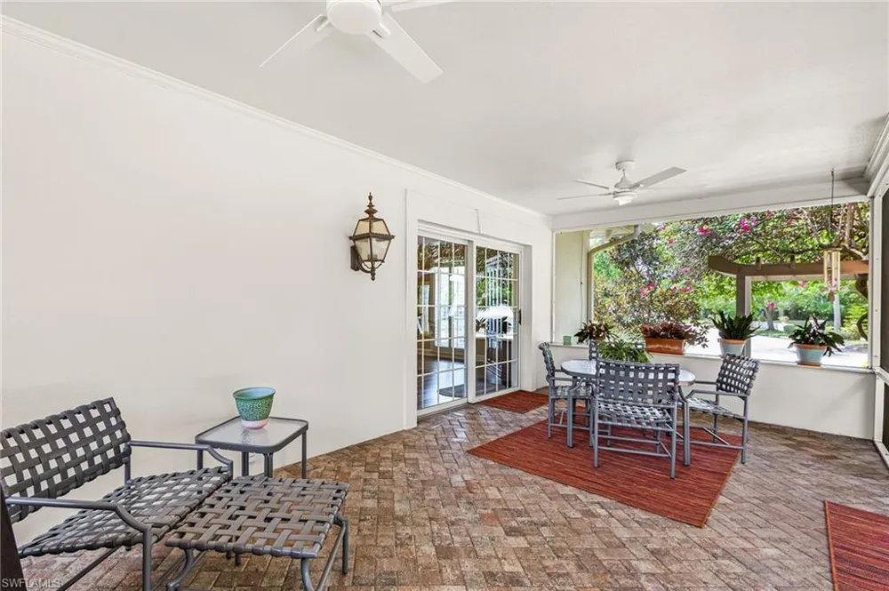 1207 Canterbury Drive Fort Myers, FL 33901