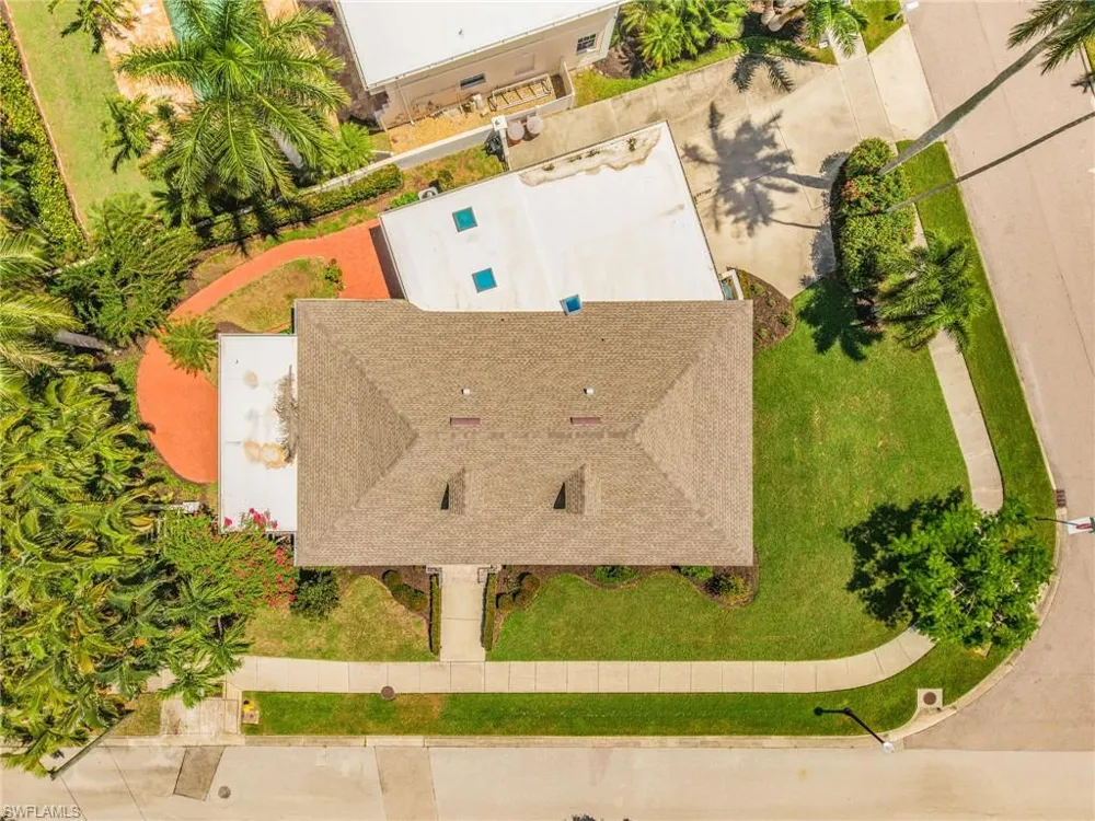 1207 Canterbury Drive Fort Myers, FL 33901