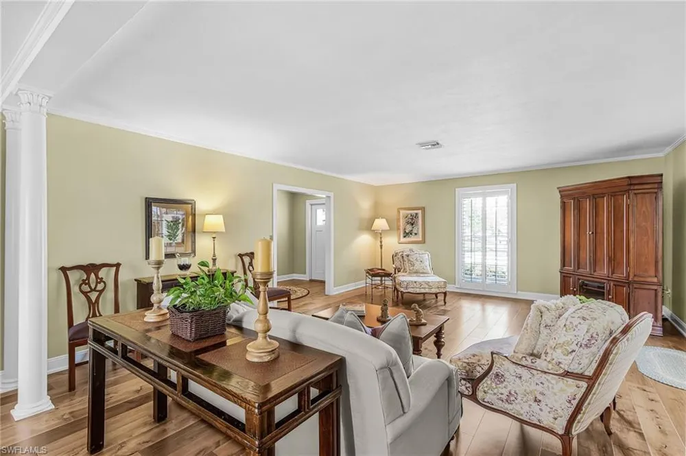 1207 Canterbury Drive Fort Myers, FL 33901