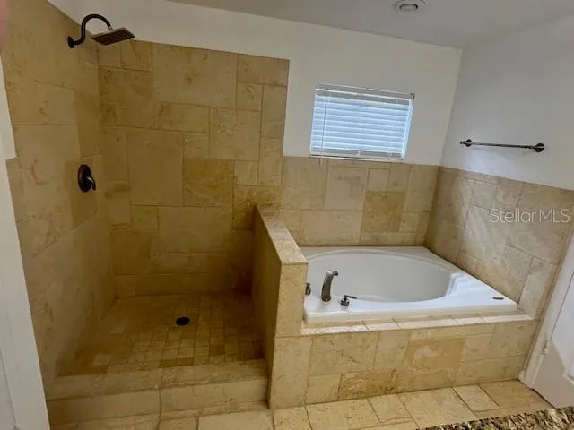 5513 TERRAIN DE GOLF DRIVE Lutz, FL 33558