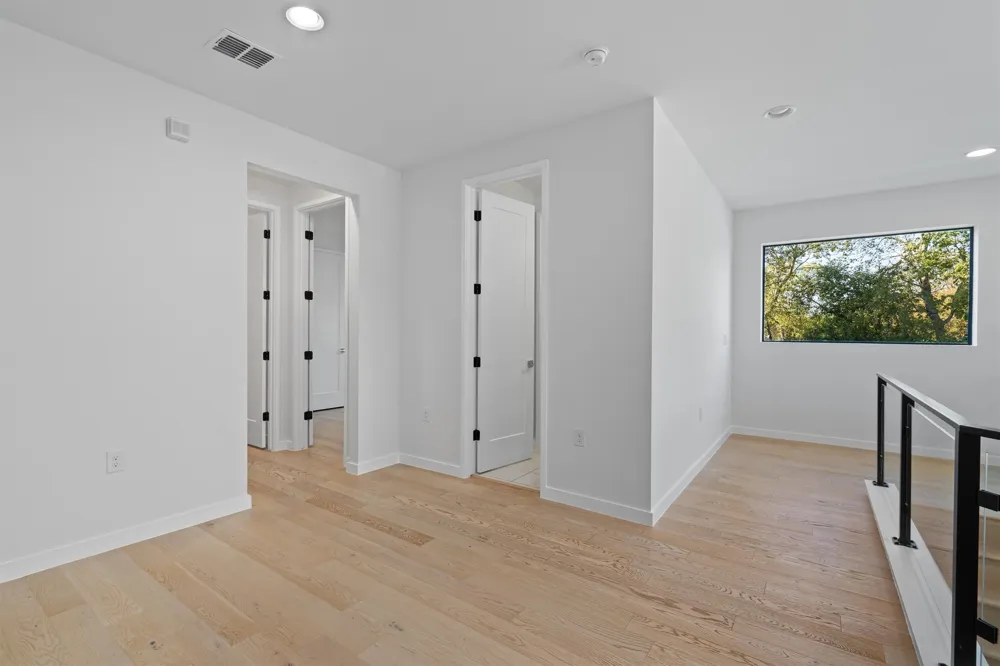 1107 Taulbee Lane #B Austin, TX 78757
