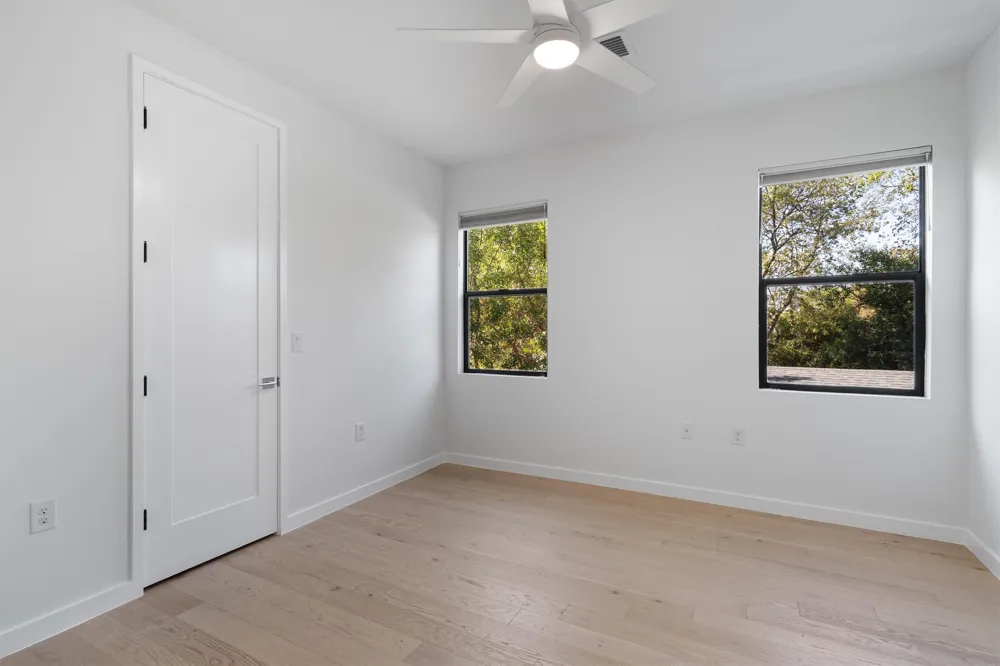 1107 Taulbee Lane #B Austin, TX 78757