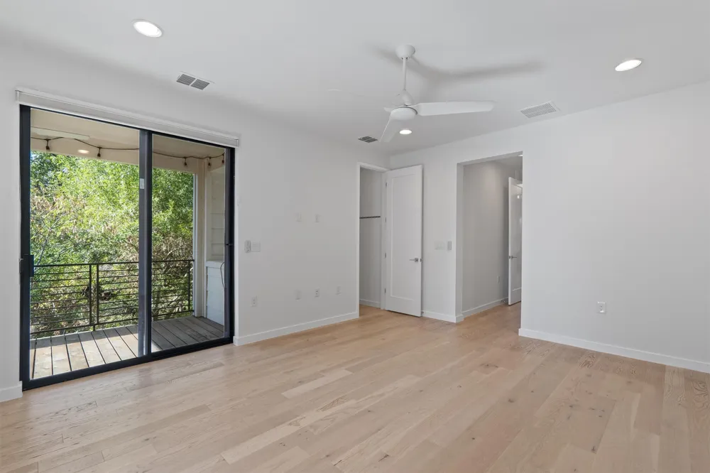 1107 Taulbee Lane #B Austin, TX 78757