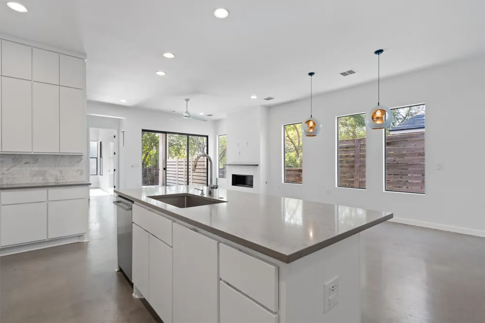 1107 Taulbee Lane #B Austin, TX 78757