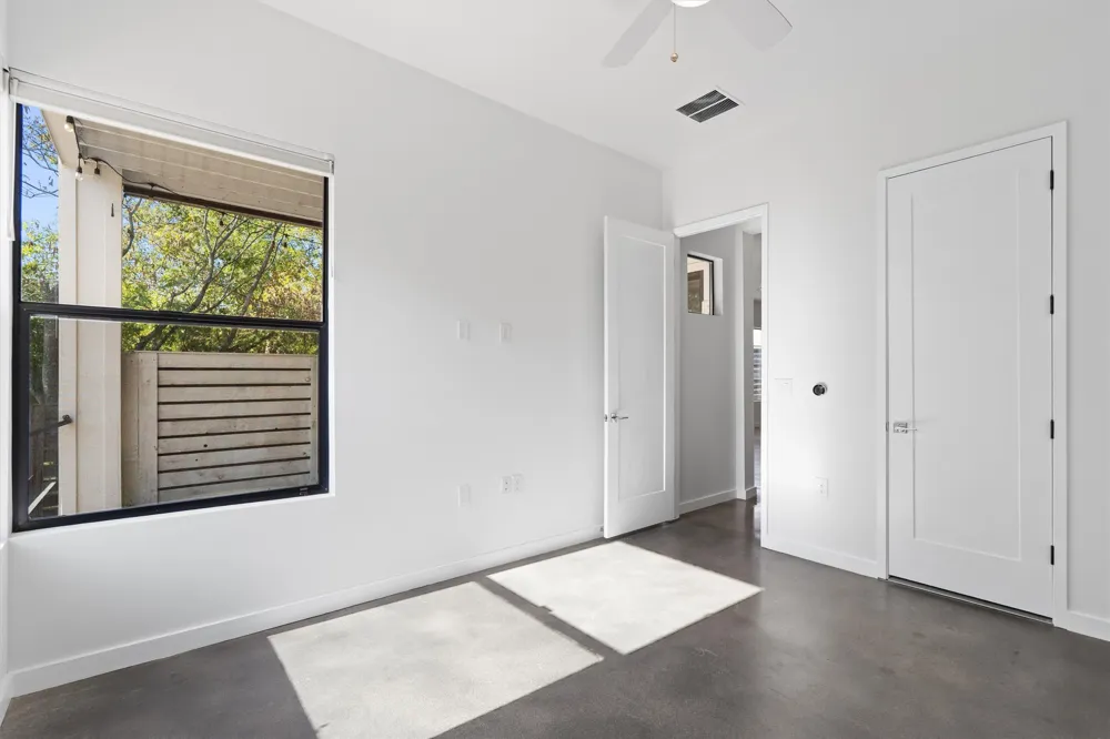 1107 Taulbee Lane #B Austin, TX 78757