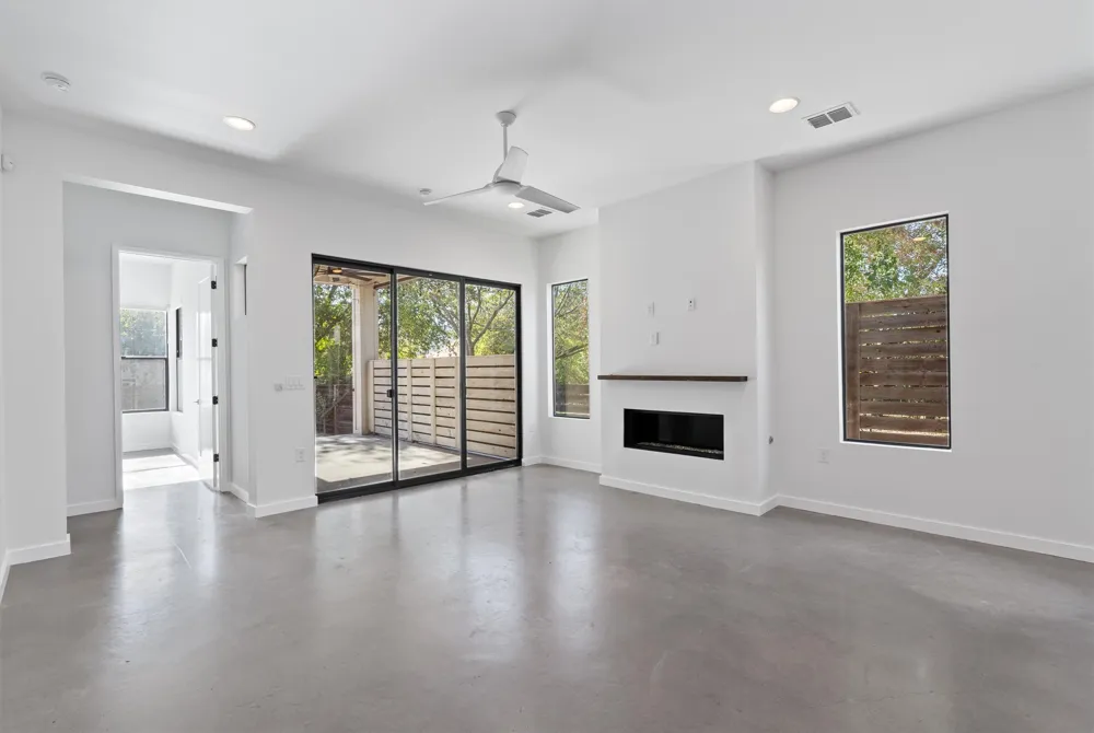 1107 Taulbee Lane #B Austin, TX 78757