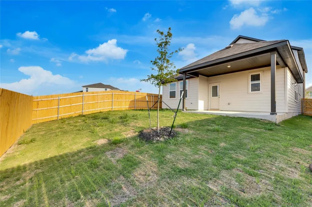 152 Breccia Trail Liberty Hill, TX 78642