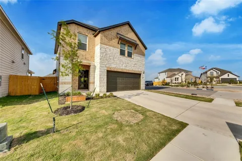 152 Breccia Trail