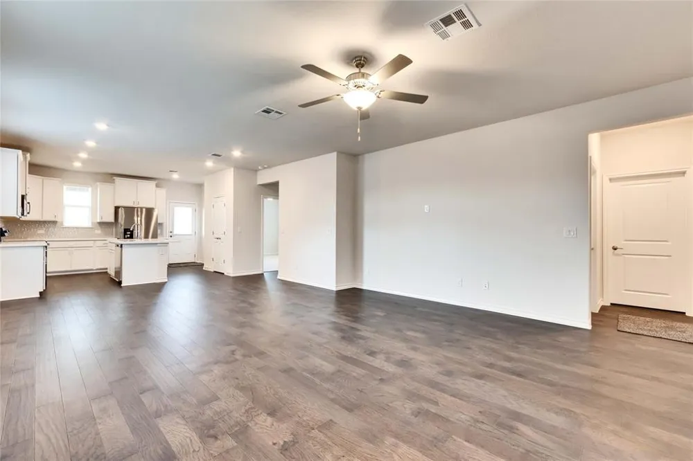 152 Breccia Trail Liberty Hill, TX 78642
