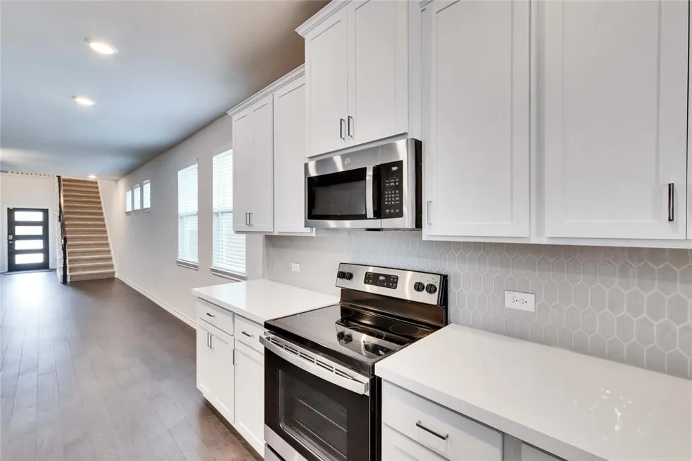152 Breccia Trail Liberty Hill, TX 78642