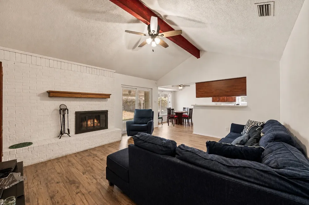 4601 Mandalay Drive Arlington, TX 76016