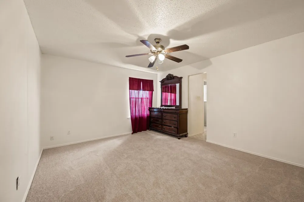 4601 Mandalay Drive Arlington, TX 76016