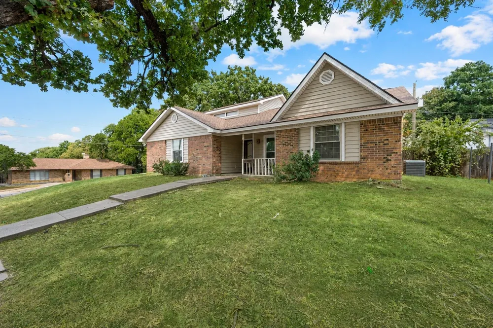 4601 Mandalay Drive Arlington, TX 76016