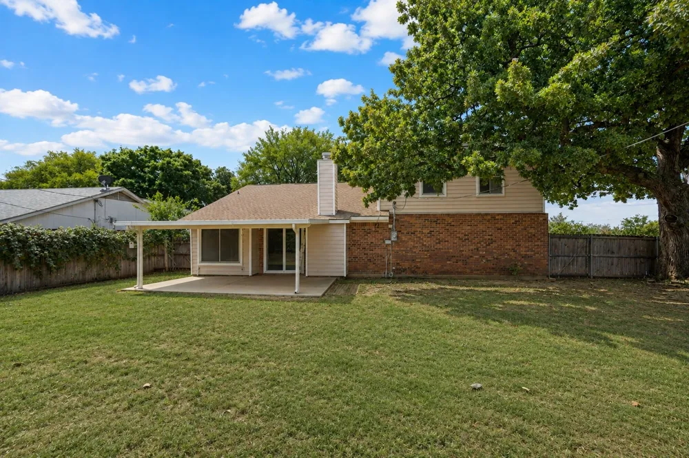 4601 Mandalay Drive Arlington, TX 76016