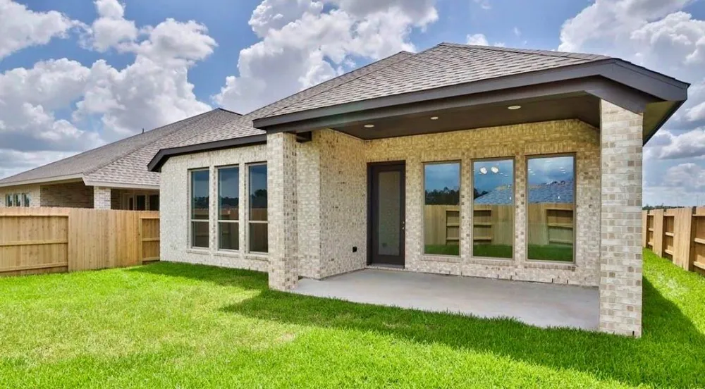 1638 Lorenzo Lane Magnolia, TX 77354