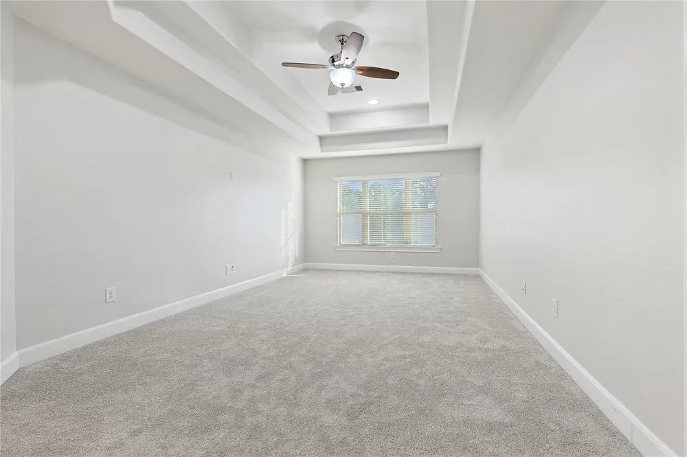 5166 Oasis Park Houston, TX 77021