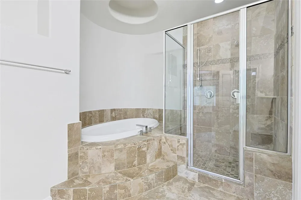 5166 Oasis Park Houston, TX 77021