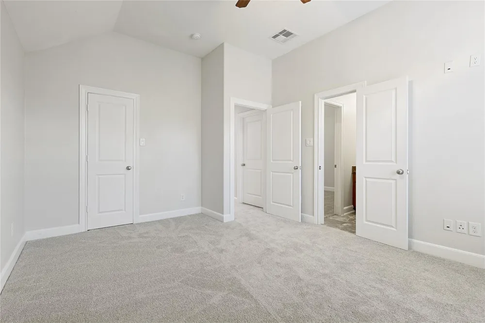 5166 Oasis Park Houston, TX 77021