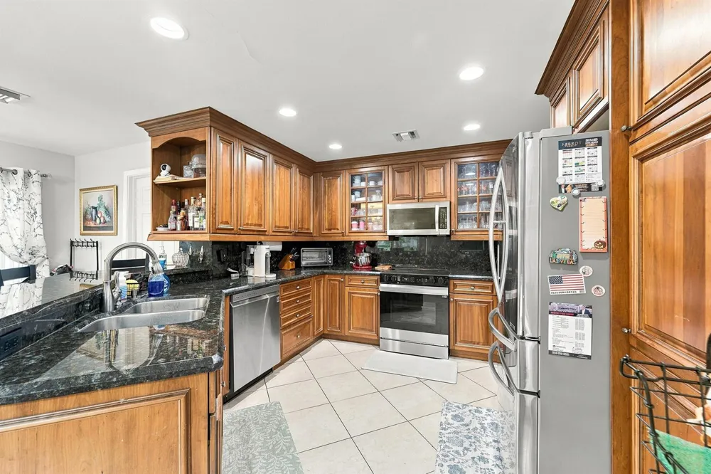 6211 NW 58th Way Parkland, FL 33067
