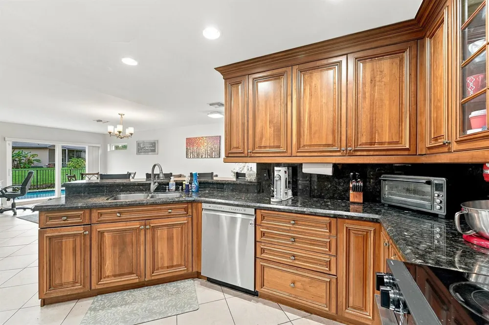 6211 NW 58th Way Parkland, FL 33067