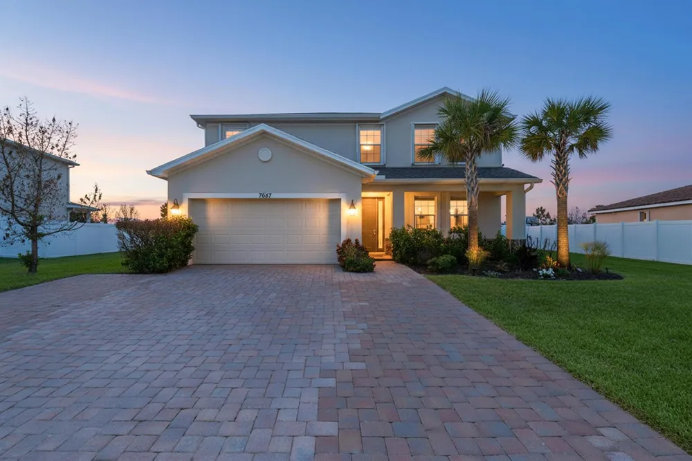 7647 NW Old Grove Lane Port St. Lucie, FL 34987