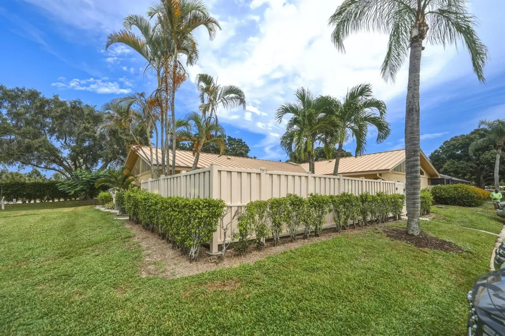 5799 GOLDEN EAGLE CIRCLE Palm Beach Gardens, FL 33418