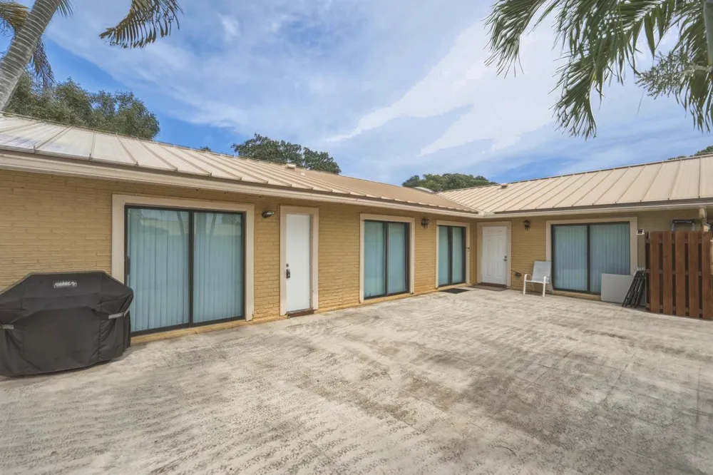 5799 GOLDEN EAGLE CIRCLE Palm Beach Gardens, FL 33418