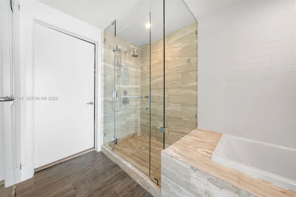 2900 NE 7th Ave #1603 Miami, FL 33137