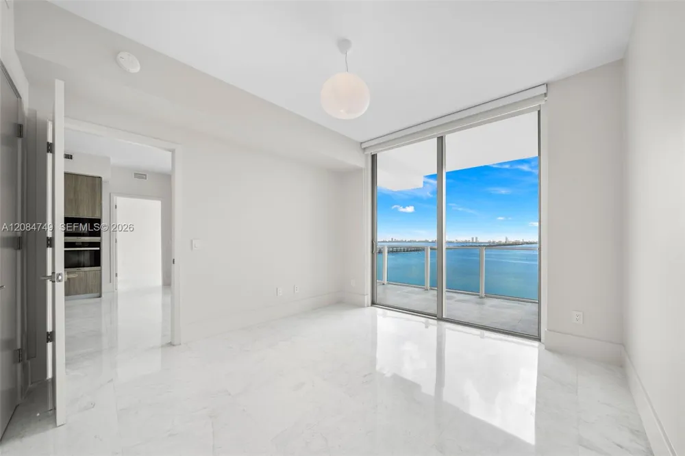 2900 NE 7th Ave #1603 Miami, FL 33137