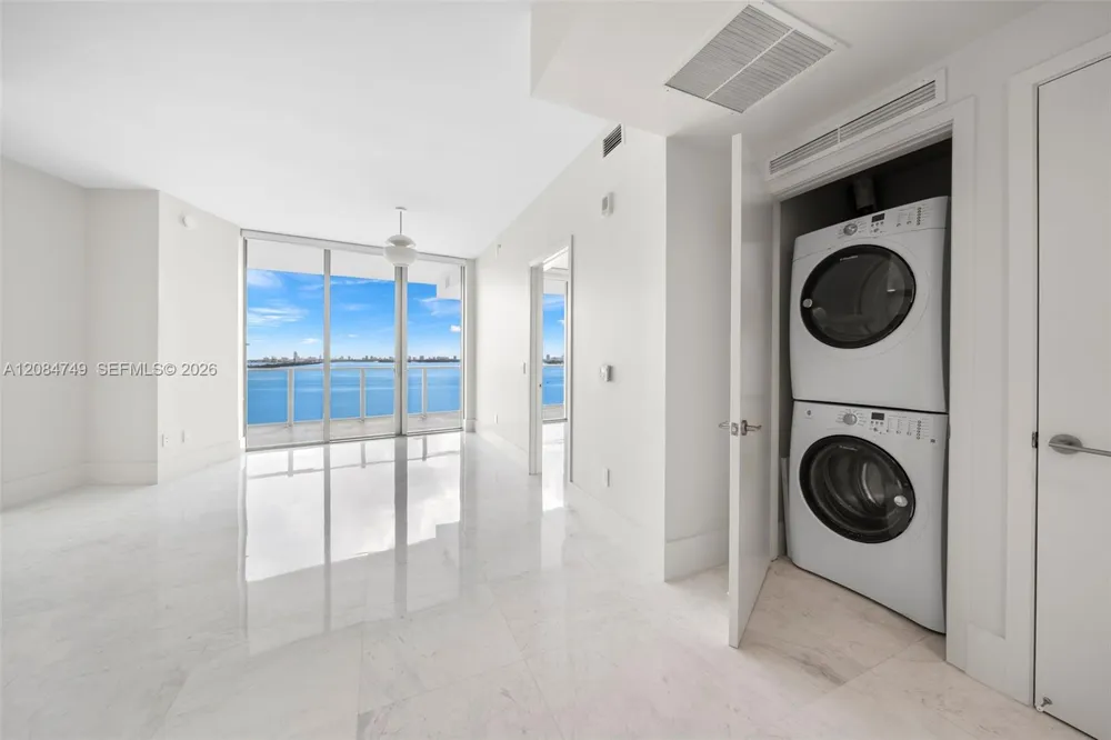 2900 NE 7th Ave #1603 Miami, FL 33137
