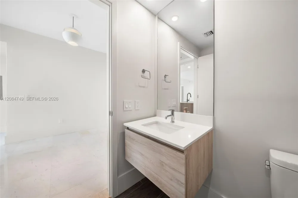 2900 NE 7th Ave #1603 Miami, FL 33137