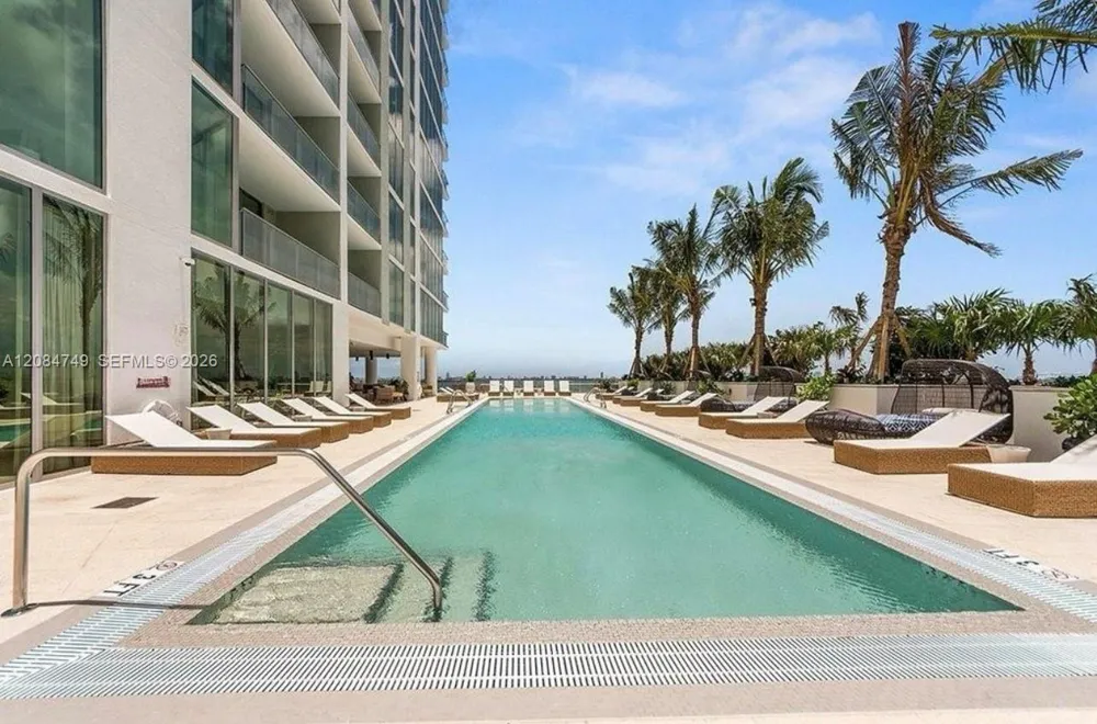 2900 NE 7th Ave #1603 Miami, FL 33137