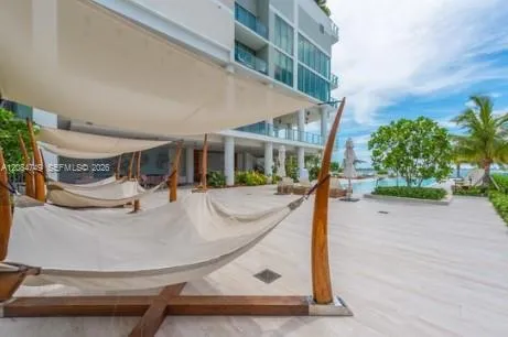 2900 NE 7th Ave #1603 Miami, FL 33137
