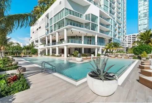 2900 NE 7th Ave #1603 Miami, FL 33137