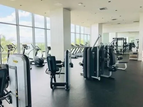 2900 NE 7th Ave #1603 Miami, FL 33137