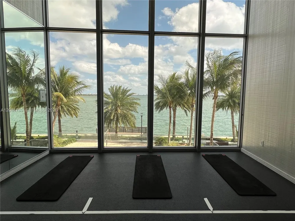 2900 NE 7th Ave #1603 Miami, FL 33137