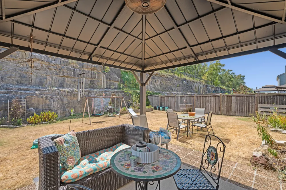 1450 Old Stone Rd Lebanon, TN 37087