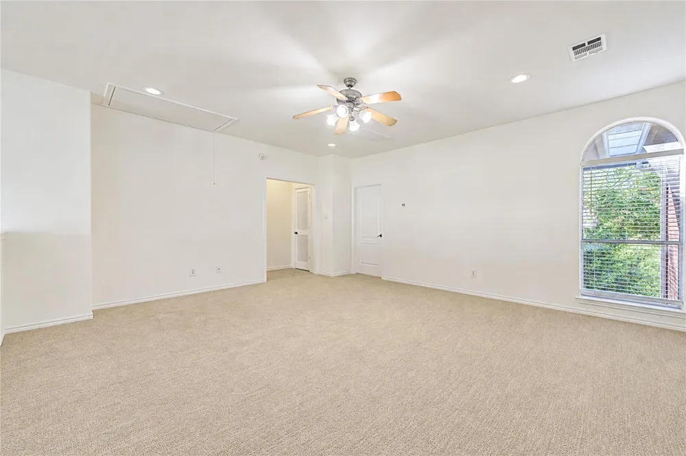 1322 Emancipation Avenue Houston, TX 77003