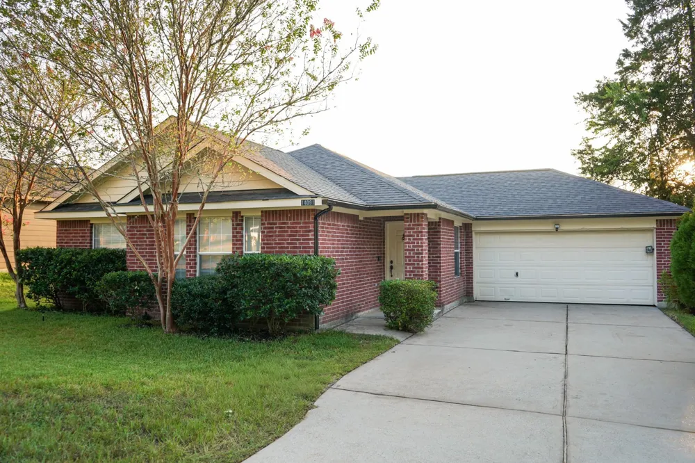 14091 Running Bear Drive Willis, TX 77378