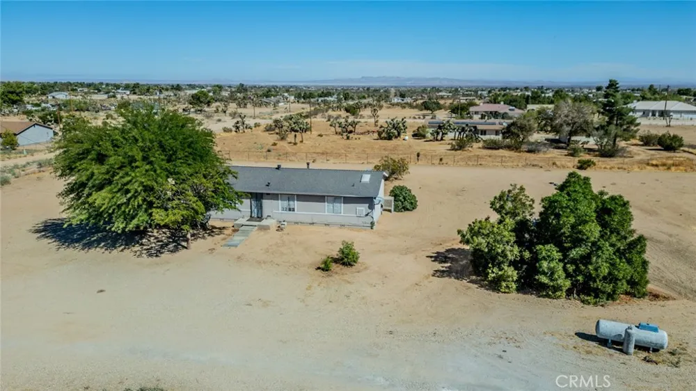 11031 Anderson Ranch Phelan, CA 92371