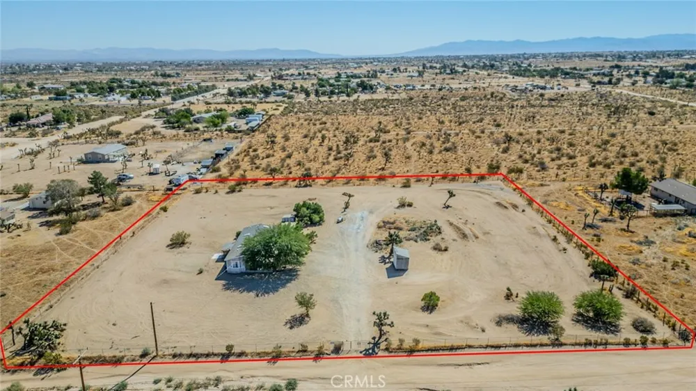 11031 Anderson Ranch Phelan, CA 92371