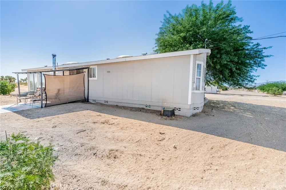 11031 Anderson Ranch Phelan, CA 92371