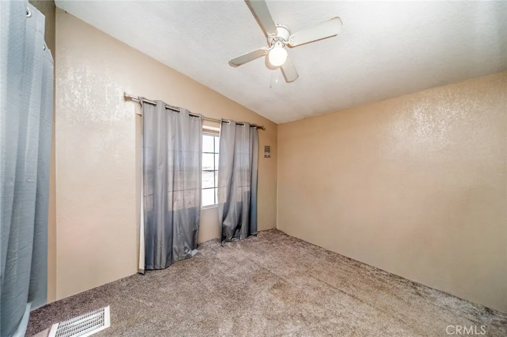 11031 Anderson Ranch Phelan, CA 92371