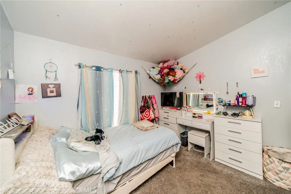 11031 Anderson Ranch Phelan, CA 92371