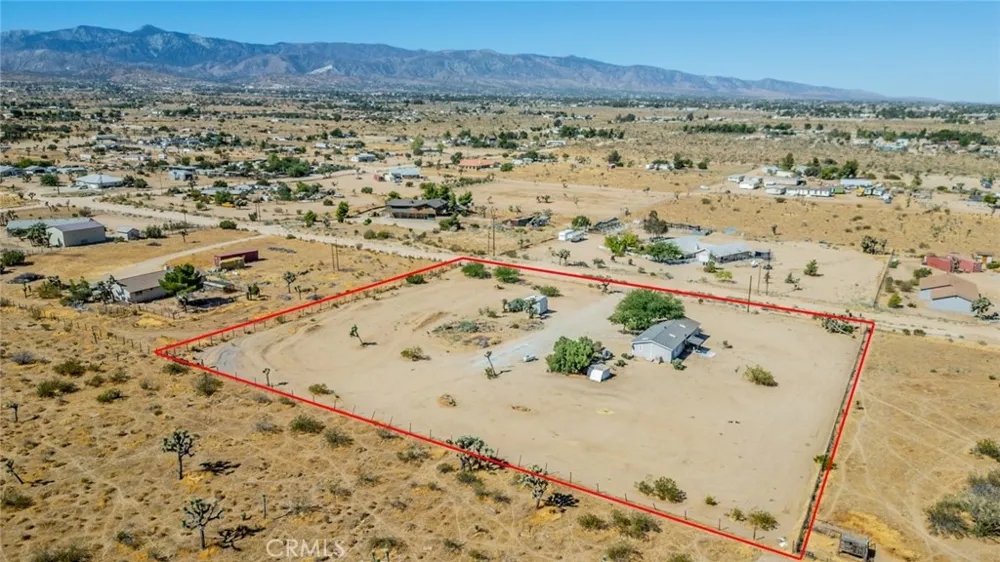 11031 Anderson Ranch Phelan, CA 92371