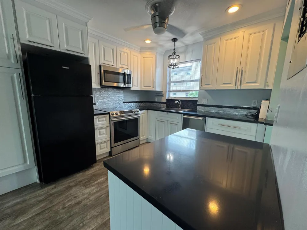 721 LORI DRIVE #206 Palm Springs, FL 33461