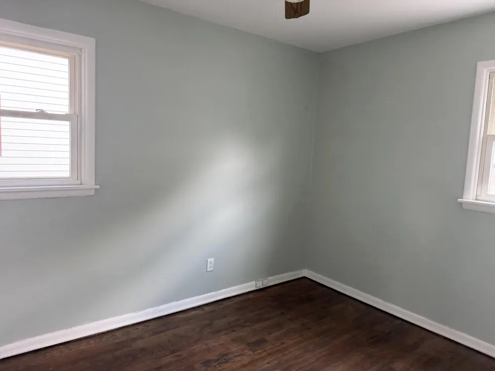 22458 Hillock Avenue Warren, MI 48089