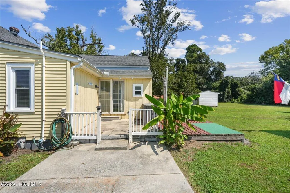 304 S Pender Street Fremont, NC 27830