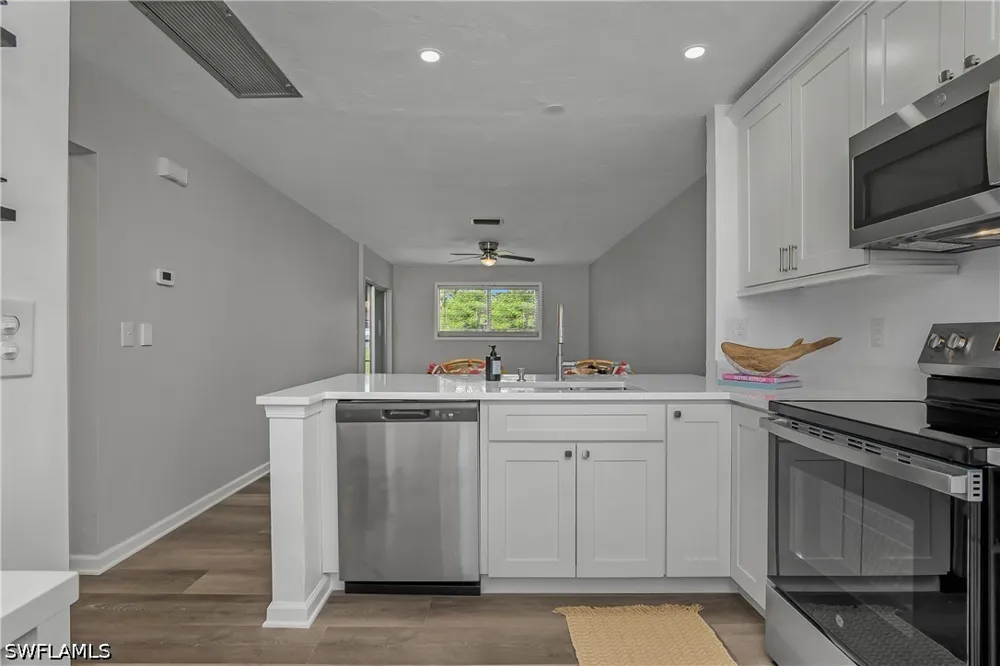 Pine Isle Lane #1071 Naples, FL 34112