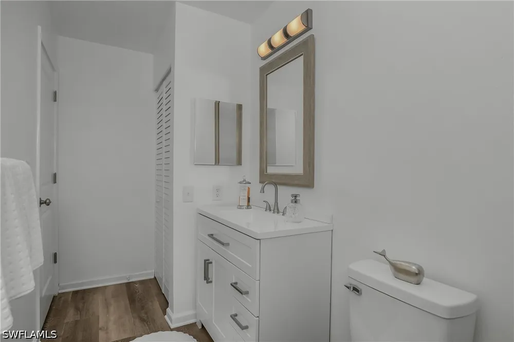 Pine Isle Lane #1071 Naples, FL 34112